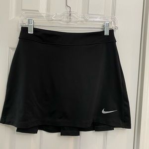 Women Nike golf skirt